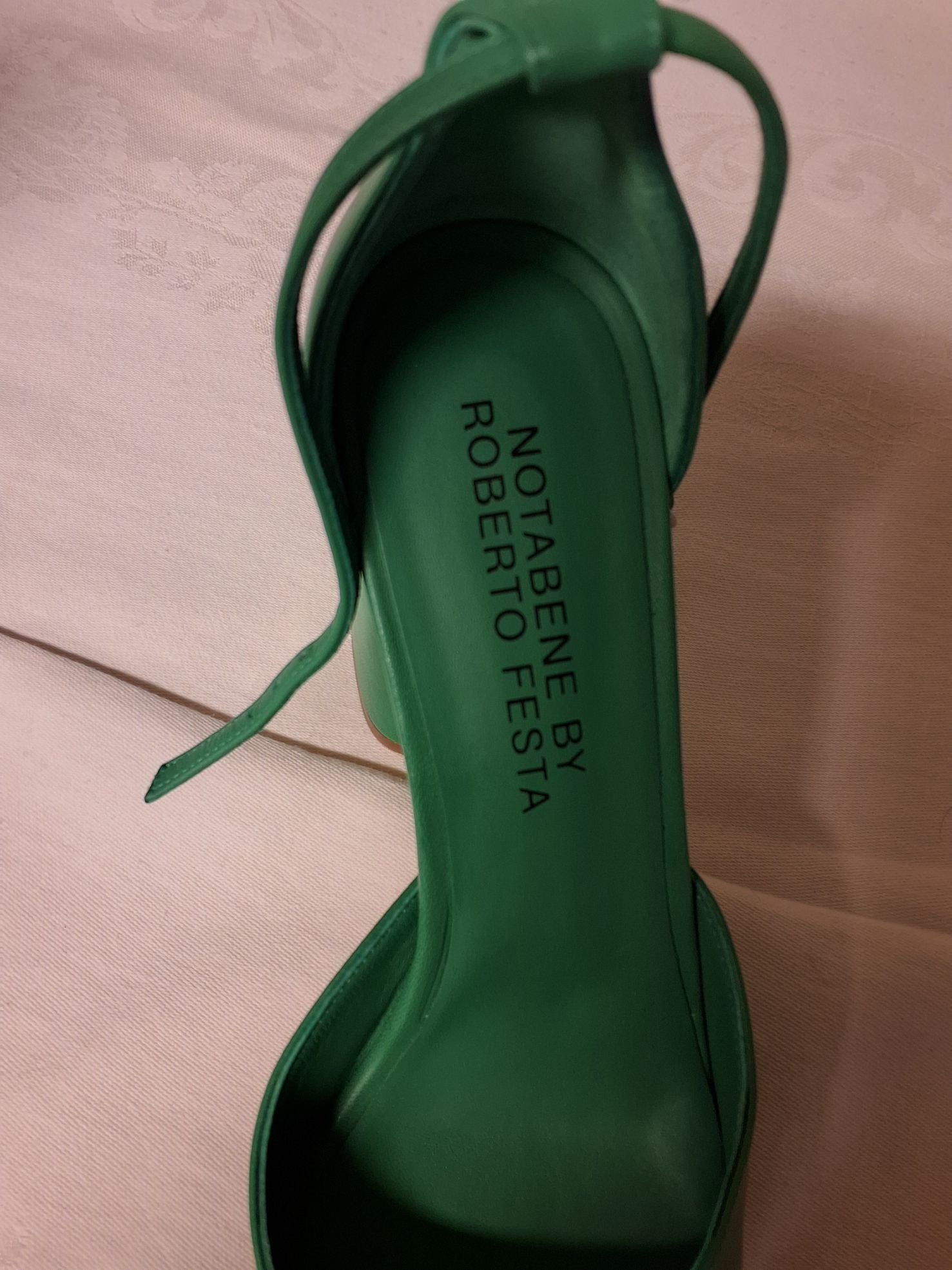 Notabene sko i fin grøn